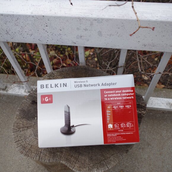 New In Box Belkin USB NetWork Adapter - Picture 2 of 6